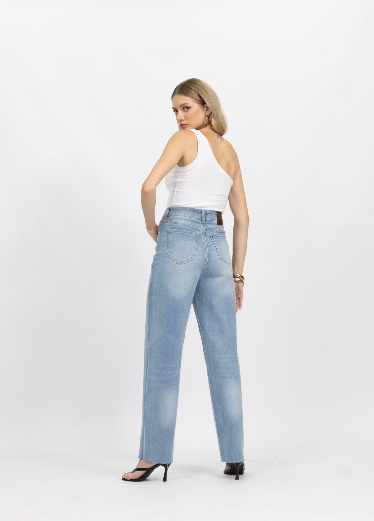 Jessy Light Blue Jeans