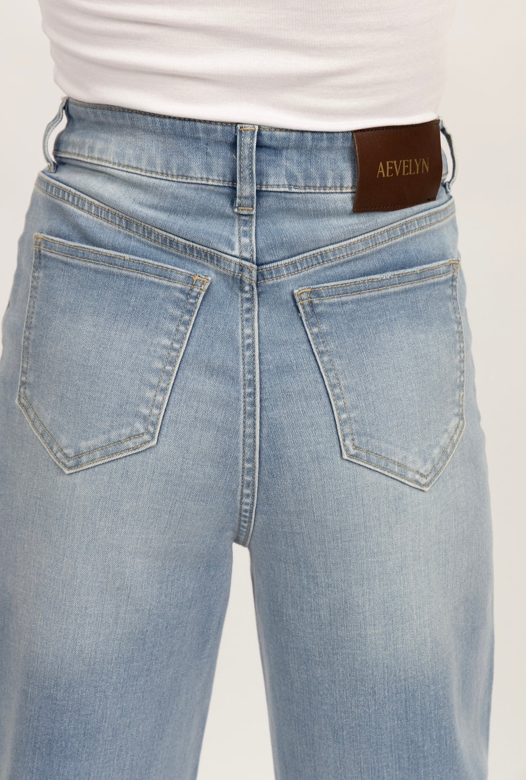 Jessy Light Blue Jeans